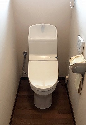 1,2階トイレ交換工事をされた　新潟市西蒲区N様　リフォーム