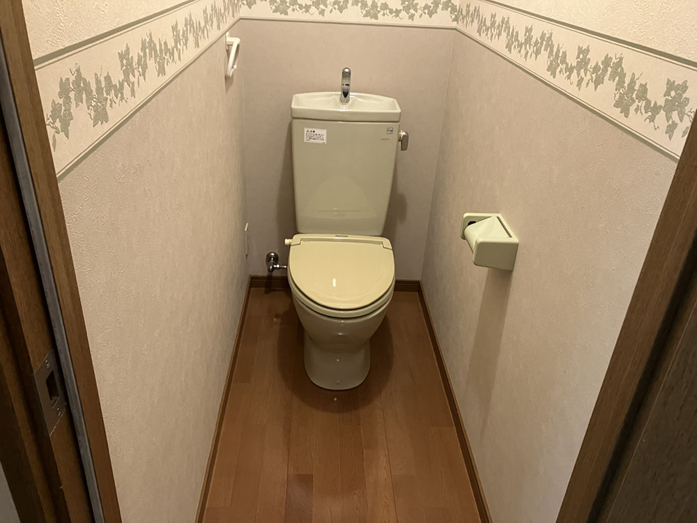 施工前 トイレ