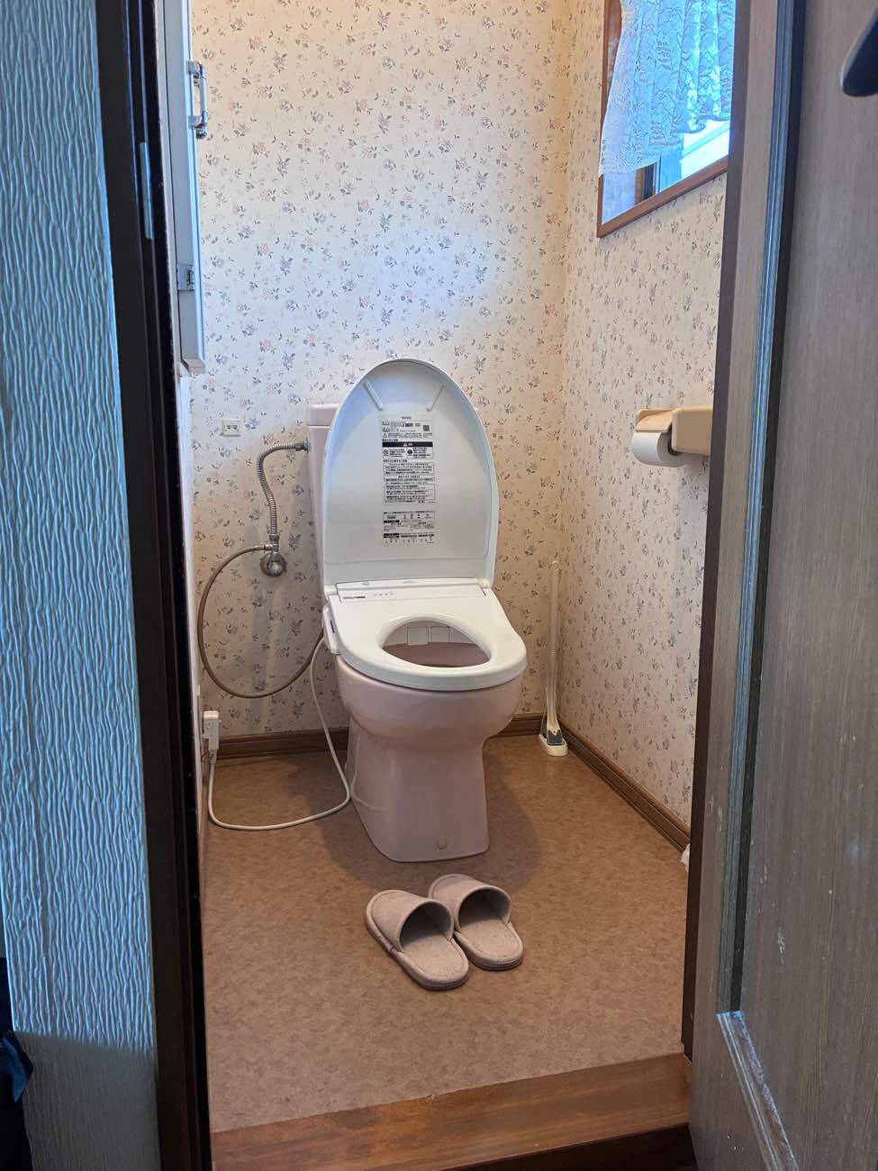 トイレリフォーム前